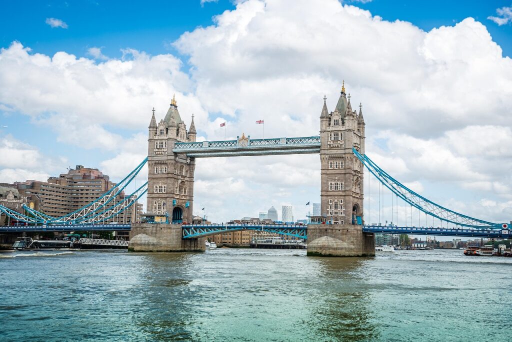 découvrez tout sur les émissions de gaz à effet de serre : leurs sources, leur impact sur le climat et les moyens de les réduire pour protéger notre environnement.