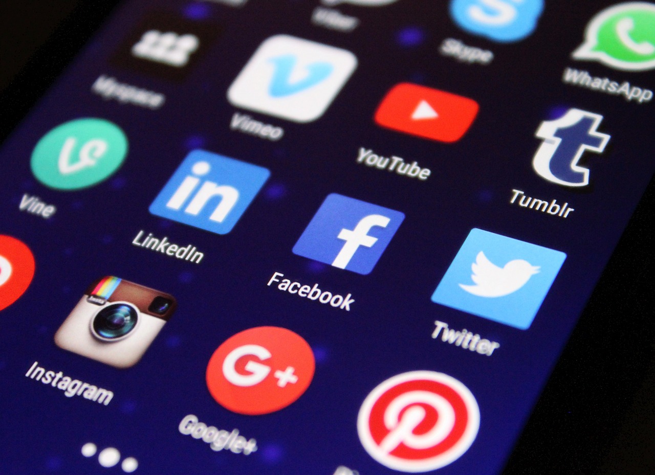 découvrez l'entrepreneuriat social, un modèle d'affaires innovant qui allie profit et impact social positif. apprenez comment les entrepreneurs sociaux transforment des défis sociétaux en opportunités, tout en contribuant à un monde plus équitable et durable.